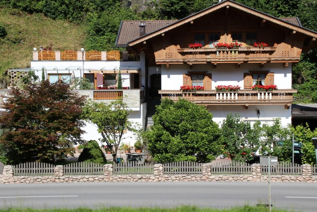 Apart Eberharter Aschau Im Zillertal Dış mekan fotoğraf